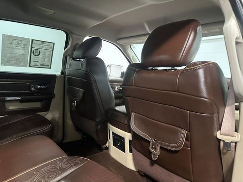 Used 2015 RAM 3500 Laramie Longhorn image 16