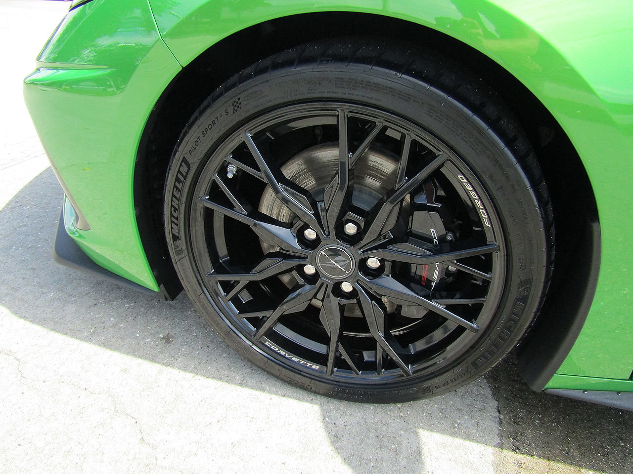 Used 2026 Chevrolet Corvette Stingray Preferred Conv w/ Z51 Performance Package RWD image 25