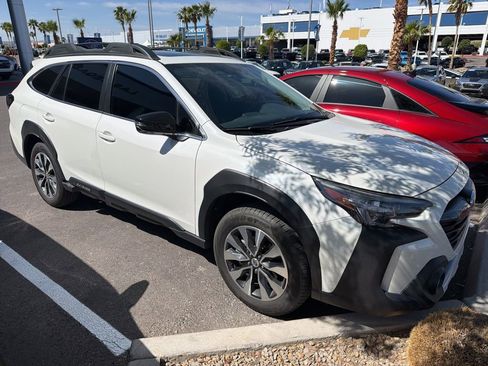 Used 2023 Subaru Outback Limited AWD/4WD image 9