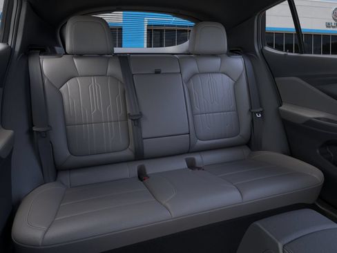 New 2026 Buick Envista Preferred FWD image 17