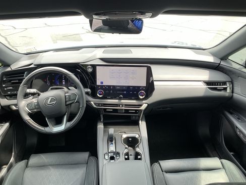 Certified 2024 Lexus RX 350 FWD w/ Convenience Package image 30