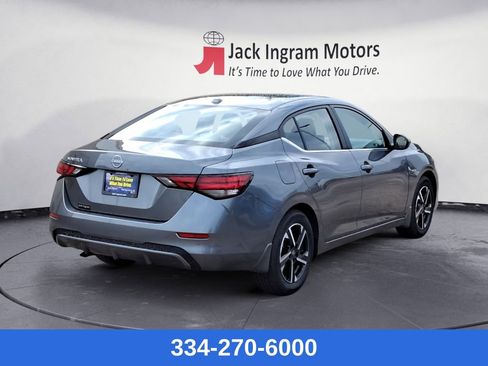 New 2025 Nissan Sentra SV image 5