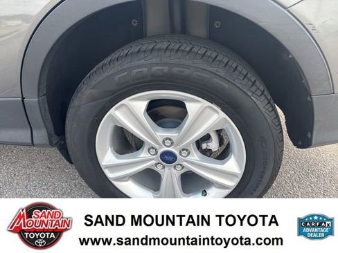 Used 2014 Ford Escape SE w/ Equipment Group 201A image 12