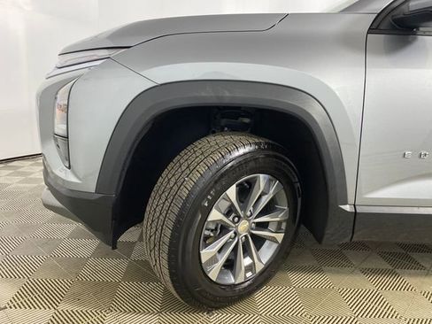 Used 2026 Chevrolet Equinox LT image 28