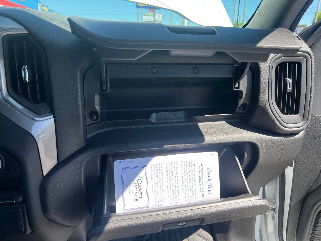 Used 2025 Chevrolet Silverado 1500 W/T RWD image 28