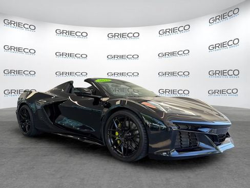 Used 2023 Chevrolet Corvette Z06 w/ Stealth Interior Trim Package RWD image 1