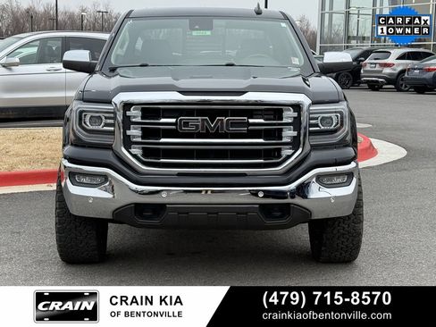Used 2017 GMC Sierra 1500 SLT image 2
