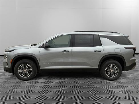 New 2026 Chevrolet Traverse LT w/ Driver Confidence Package image 6