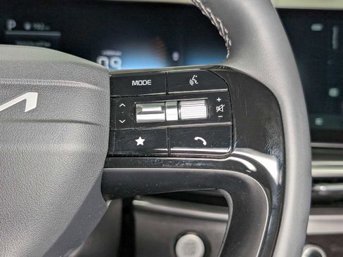 Certified 2026 Kia Sorento EX image 37