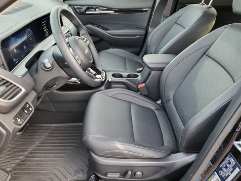 Used 2025 Kia Seltos EX w/ EX Sunroof Package image 8