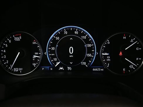 Used 2023 Buick Enclave Premium w/ Experience Buick Package FWD image 9