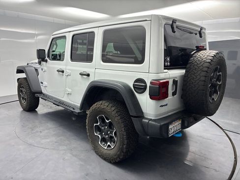 Used 2021 Jeep Wrangler Unlimited Rubicon 4xe AWD/4WD image 4