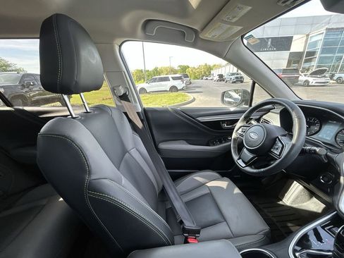 Used 2024 Subaru Outback Onyx Edition XT AWD/4WD image 10