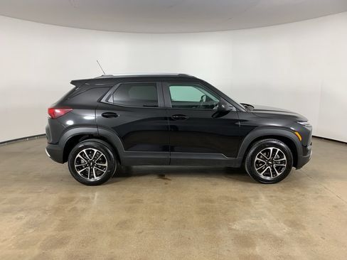 Used 2025 Chevrolet TrailBlazer LT image 7