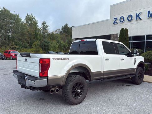 Used 2022 Ford F250 Lariat w/ Tremor Off-Road Package AWD/4WD image 5