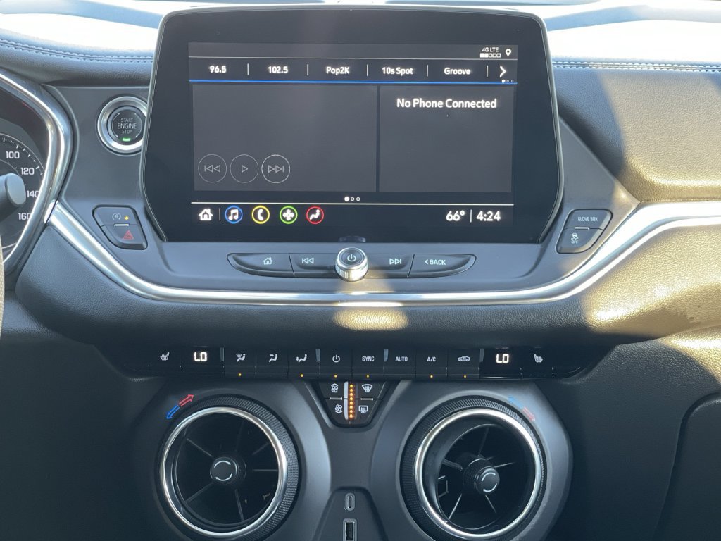 Used 2025 Chevrolet Blazer LT FWD image 30