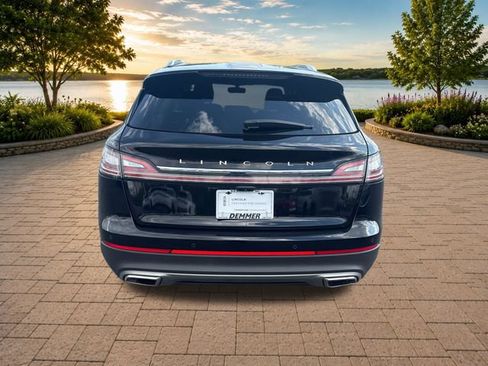Certified 2023 Lincoln Nautilus AWD w/ Premium Package image 5