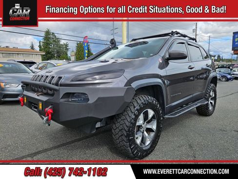 Used 2015 Jeep Cherokee Trailhawk w/ Comfort/Convenience Group AWD/4WD image 1
