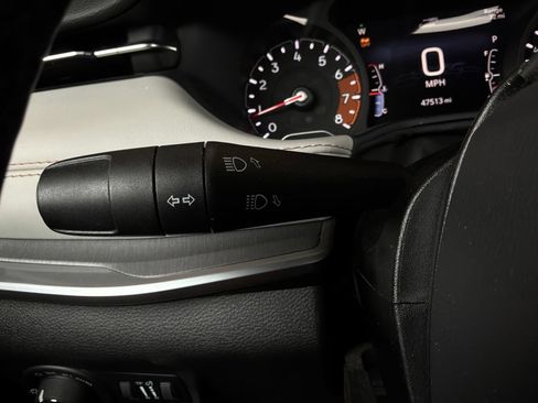 Used 2025 Jeep Compass Limited AWD/4WD image 37