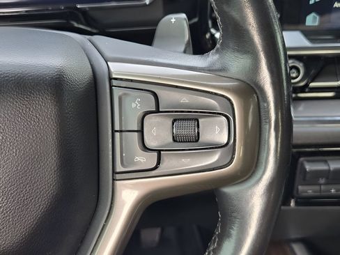 Used 2023 Chevrolet Silverado 1500 High Country w/ Technology Package AWD/4WD image 25