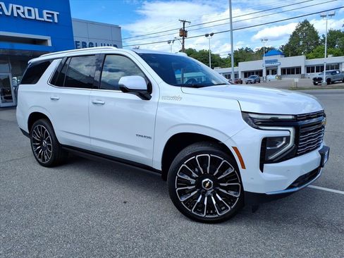 New 2026 Chevrolet Tahoe High Country AWD/4WD image 2