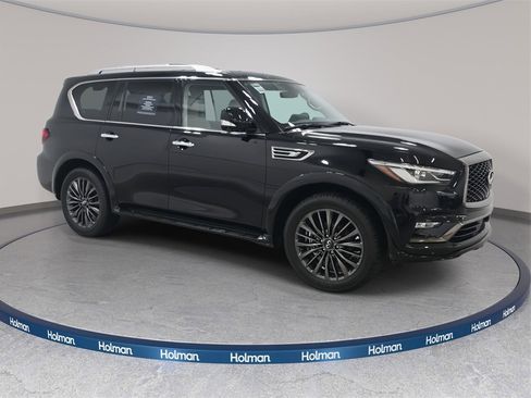 Certified 2023 INFINITI QX80 Premium Select w/ All-Season Package image 4