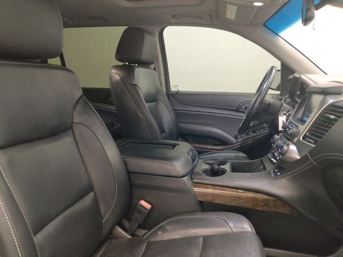 Used 2019 Chevrolet Tahoe LT AWD/4WD image 21