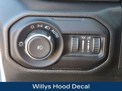 Used 2022 Jeep Wrangler Unlimited Sport image 26