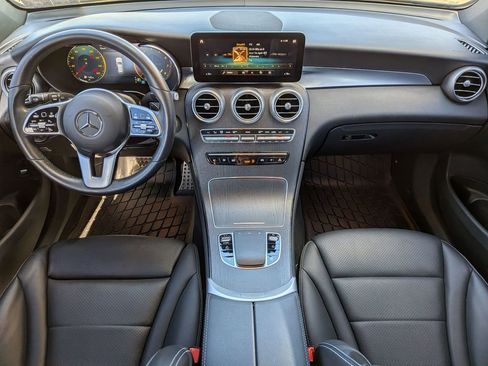 Used 2022 Mercedes-Benz GLC 300 4MATIC image 23