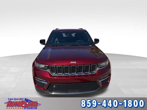 Used 2024 Jeep Grand Cherokee Limited image 9