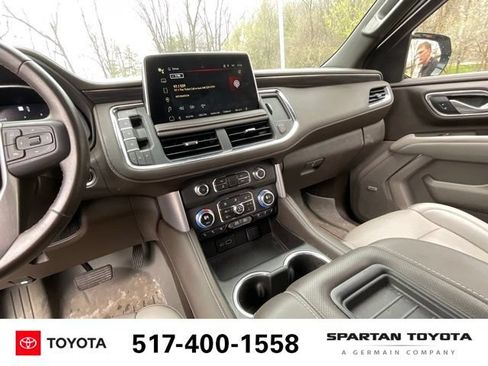 Used 2023 GMC Yukon XL SLT AWD/4WD image 20