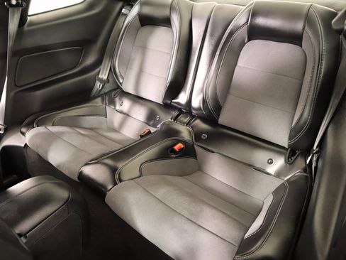 Used 2020 Ford Mustang Shelby GT350 w/ Technology Package image 13