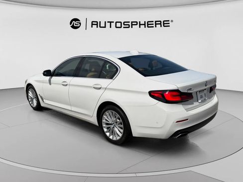 Used 2023 BMW 530i xDrive w/ Premium Package AWD/4WD image 6