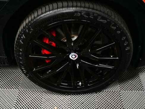 Used 2022 BMW X6 M50i w/ Executive Package image 38