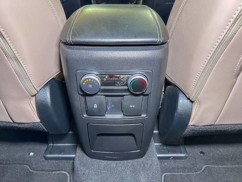 Certified 2022 Ford Explorer XLT w/ Equipment Group 202A image 30