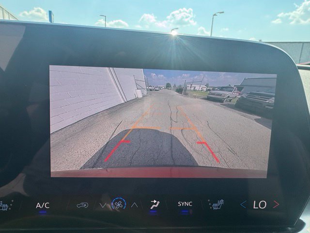 Certified 2026 Chevrolet Traverse LT AWD/4WD image 16