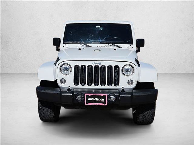 Used 2017 Jeep Wrangler Unlimited Rubicon w/ Connectivity Group AWD/4WD image 2