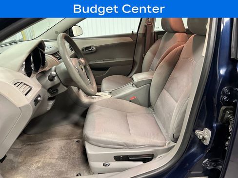 Used 2011 Chevrolet Malibu LS FWD image 12