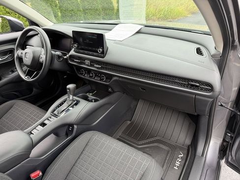 Used 2024 Honda HR-V LX image 40