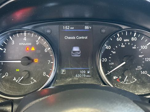 Certified 2022 Nissan Rogue Sport S image 23