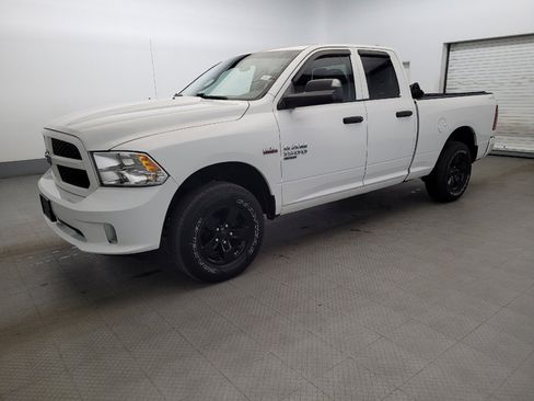 Used 2019 RAM 1500 Express image 2