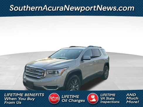 Used 2017 GMC Acadia SLT FWD image 1