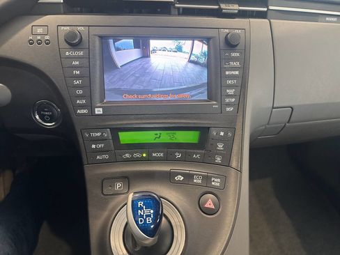 Used 2010 Toyota Prius Two FWD image 24
