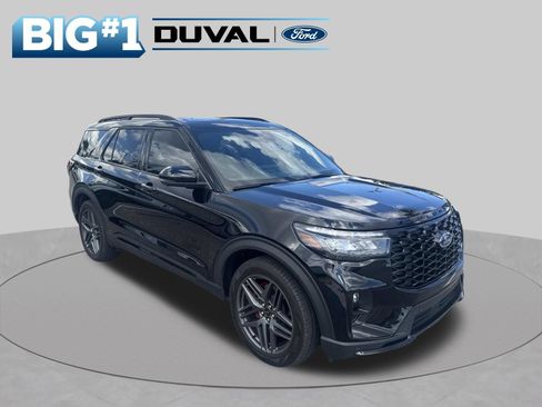 Used 2025 Ford Explorer ST w/ Sun And Sound Package RWD image 1