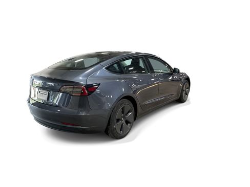 Certified 2023 Tesla Model 3 Standard Range RWD image 6