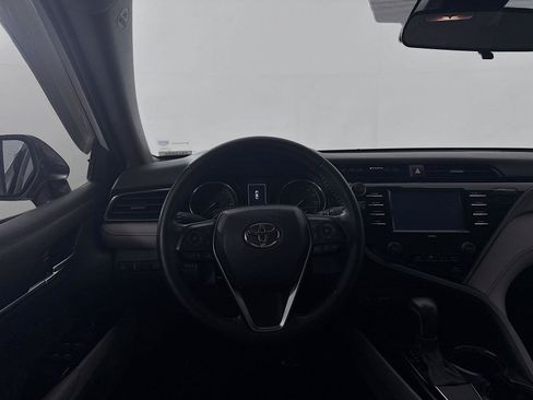 Used 2020 Toyota Camry SE FWD image 46