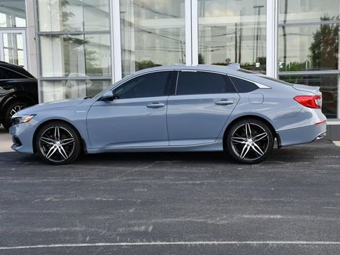 Used 2022 Honda Accord Touring image 10
