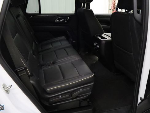 Used 2023 GMC Yukon SLT image 29