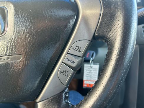 Used 2005 Honda Pilot EX-L image 18