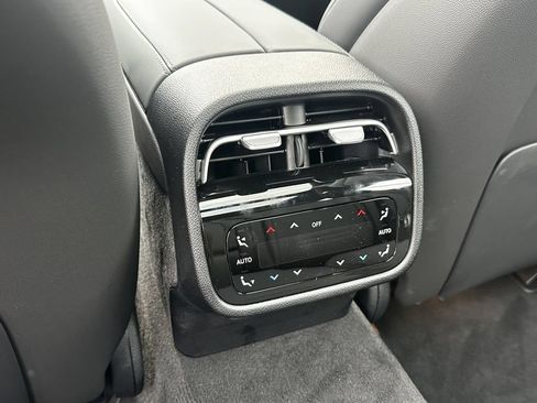 New 2026 Mercedes-Benz E 53 AMG e 4MATIC Wagon image 25